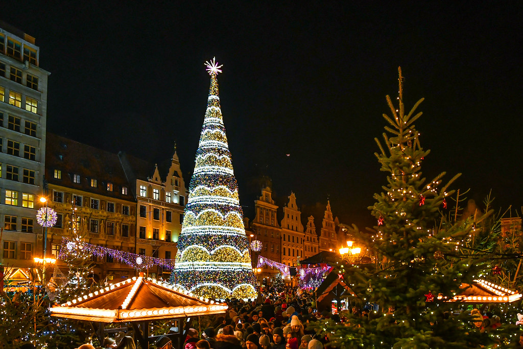 Wroclaw Christmas Market! Weekend flights from Dublin and Shannon to